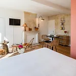 Appart hôtel Robs - Confort, Tv Connectée, Débit, Localisation Idéale - Courts Séjours&affaires Caen