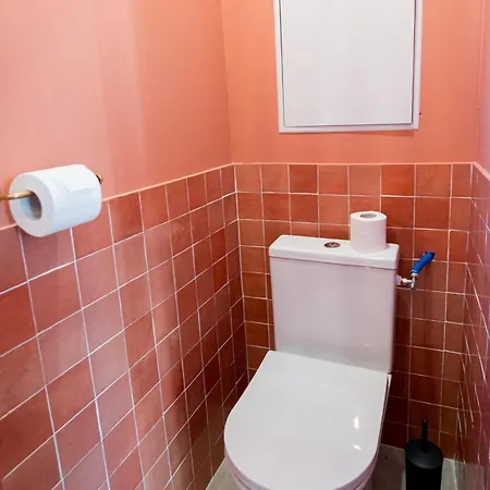 Aparthotel Villa Robs - Studios Et Appartements - Localisation Ideale