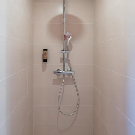 Aparthotel Villa Robs - Studios Et Appartements - Localisation Ideale 3*