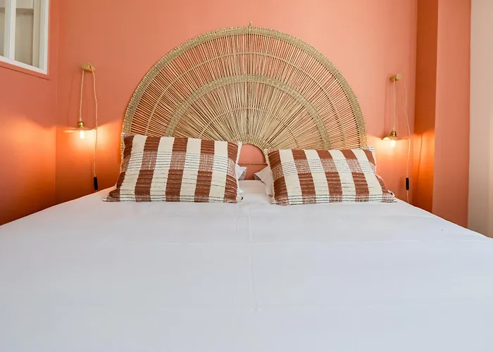 Robs - Confort, Tv Connectee, Debit, Localisation Ideale - Courts Sejours & Affaires