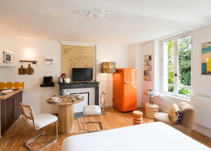 Robs - Confort, Tv Connectee, Debit, Localisation Ideale - Courts Sejours & Affaires Apartmanhotel