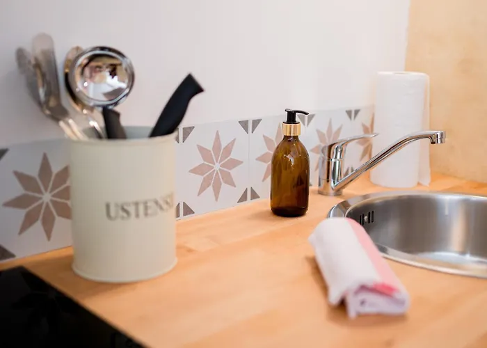 Robs - Confort, Tv Connectee, Debit, Localisation Ideale - Courts Sejours & Affaires Apartmanhotel Caen