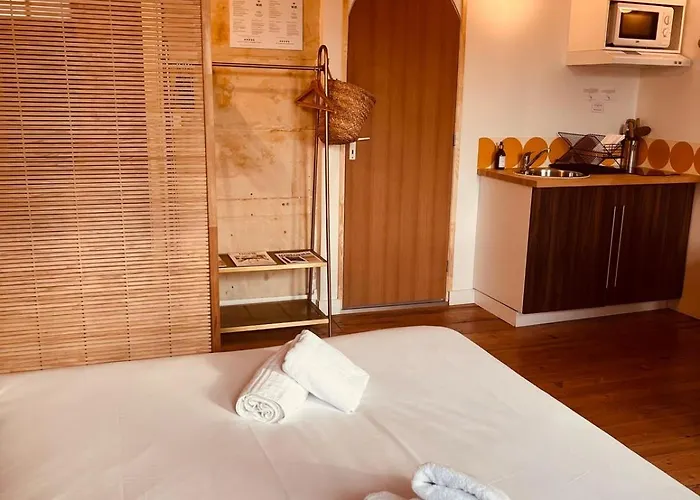 Aparthotel Robs - Confort, Tv Connectee, Debit, Localisation Ideale - Courts Sejours & Affaires